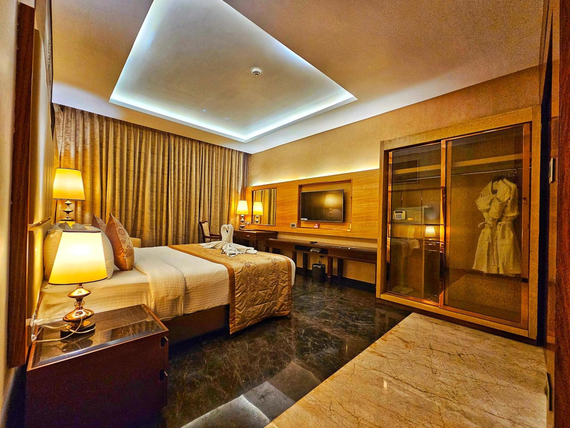 Uva Meridian Bay Resort & Spa Kundapur Ngoại thất bức ảnh