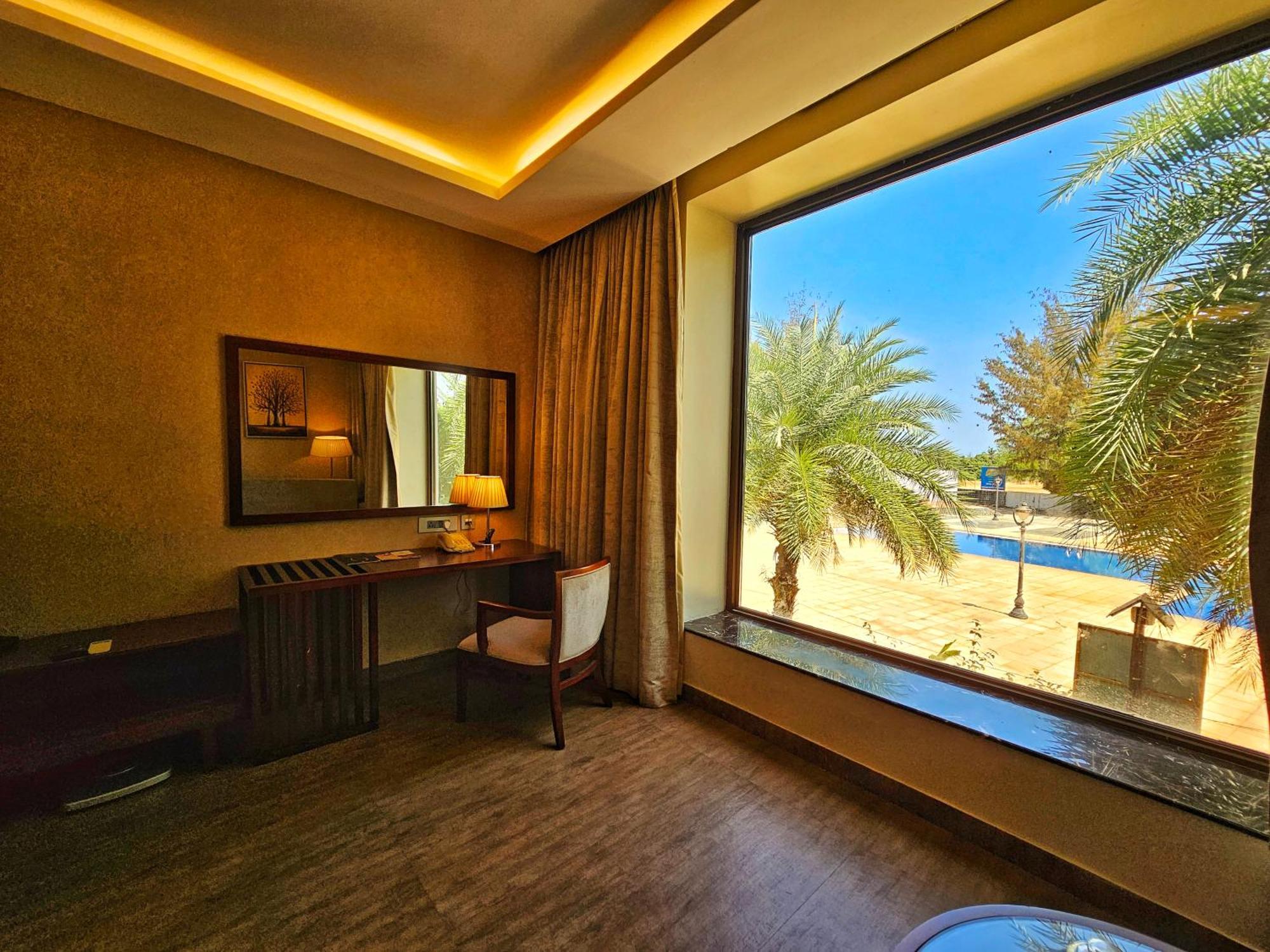 Uva Meridian Bay Resort & Spa Kundapur Ngoại thất bức ảnh
