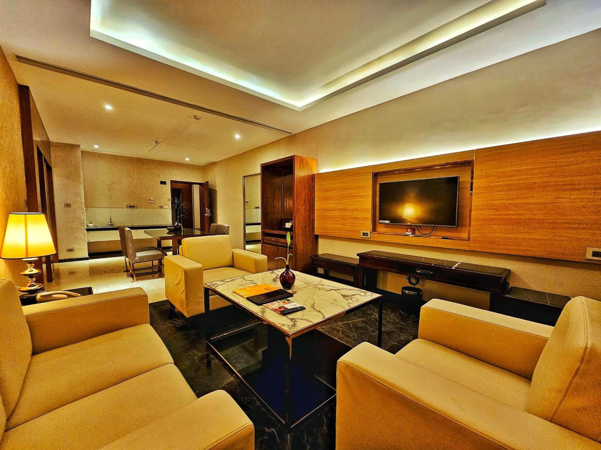 Uva Meridian Bay Resort & Spa Kundapur Ngoại thất bức ảnh