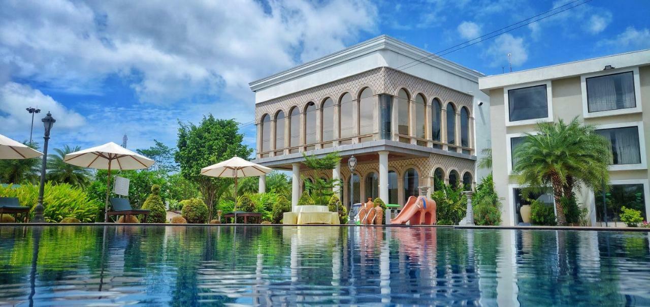 Uva Meridian Bay Resort & Spa Kundapur Ngoại thất bức ảnh